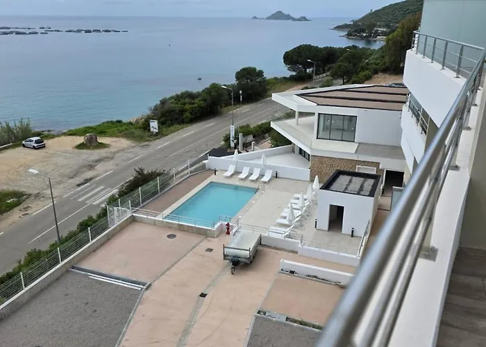 Cocon Chaleureux Bord De Plage Vue Sanguinaire Daire Ajaccio (Corsica)